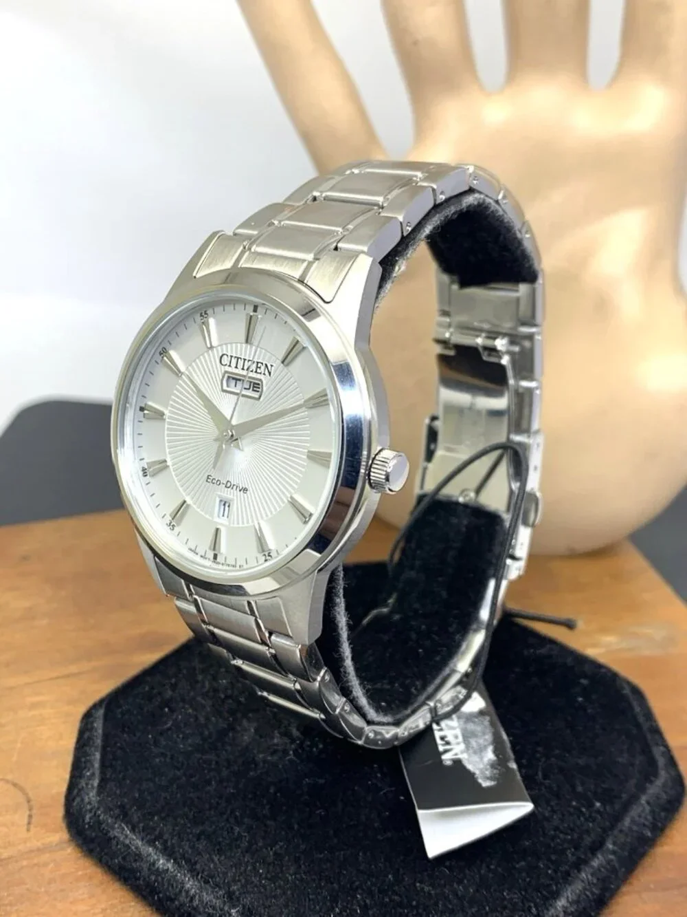 Citizen Men's Watch AW0100-51A Eco-Drive Silver Dial Day Date Steel 40mm